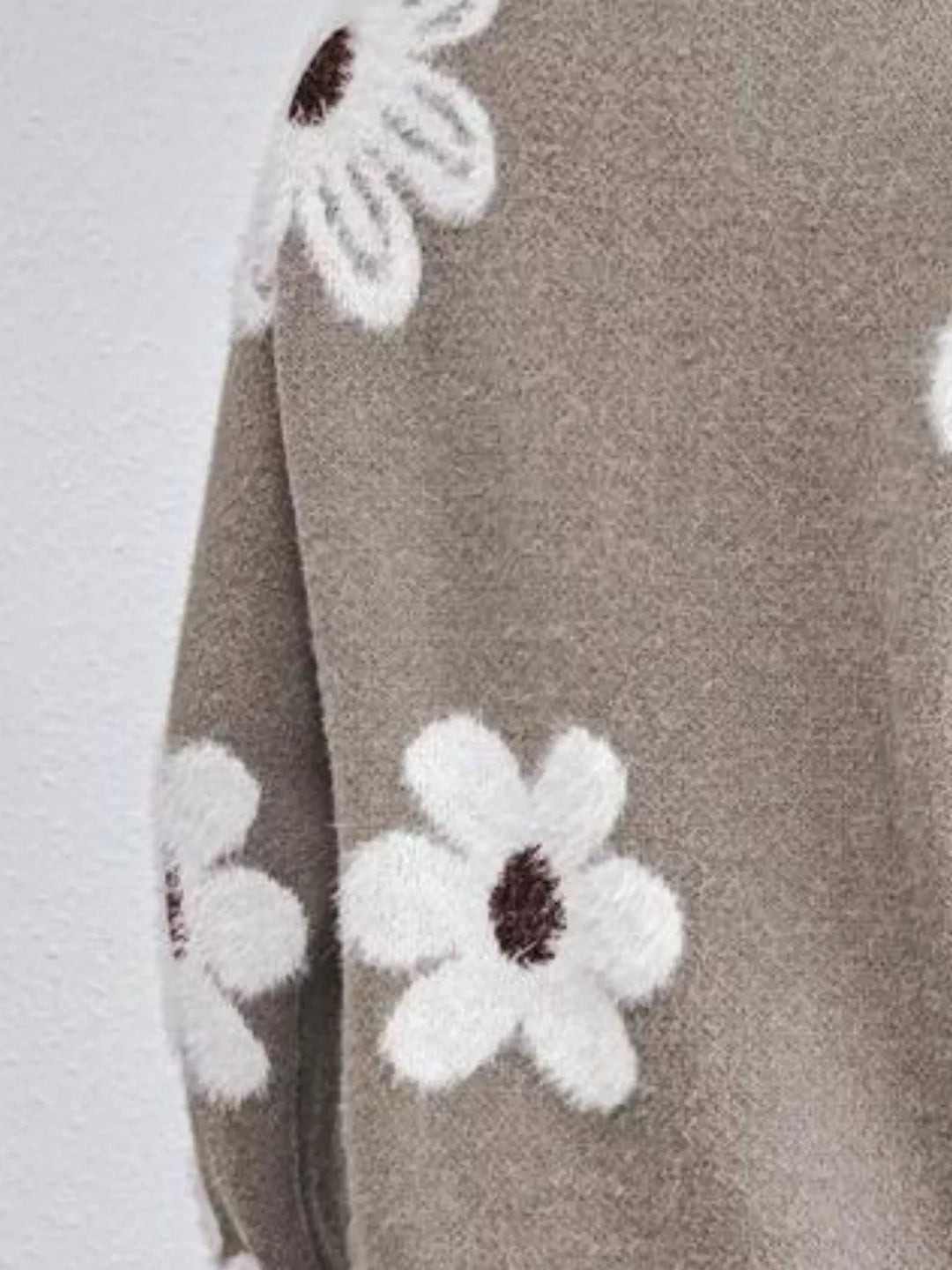 Women’s Floral V-Neck Long Sleeve Sweater